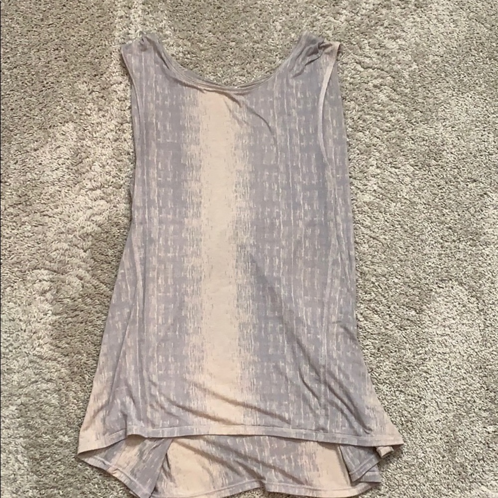 Lululemon yoga top